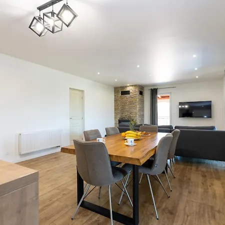 Lovely In With Wifi Holiday home Benkovac