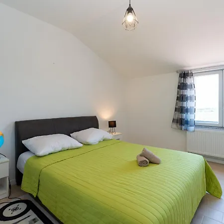 Lovely In With Wifi Holiday home *