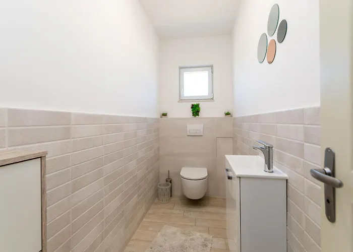 Casa vacanze Lovely In With Wifi Benkovac
